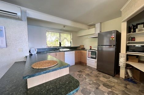 Photo of property in 1 Von Place, Fernhill, Queenstown, 9300