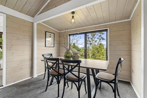 Photo of property in 6 Honnor Place, Hurdon, New Plymouth, 4310