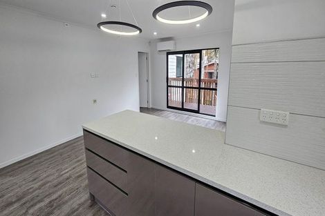 Photo of property in 12a Blease Street, New Lynn, Auckland, 0600