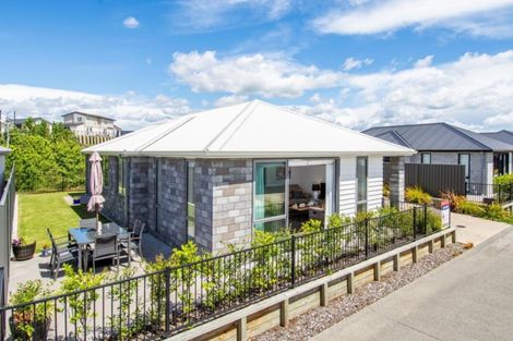 Photo of property in 5 Shannon Lane, Pyes Pa, Tauranga, 3112