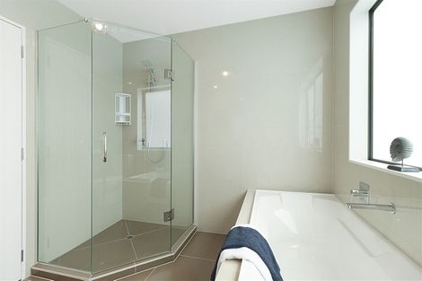 Photo of property in 38e Hetherington Road, Ranui, Auckland, 0612