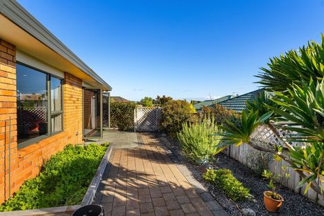 Photo of property in 117 Realm Drive, Paraparaumu, 5032