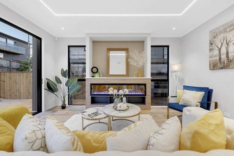 Photo of property in 14 Alluvial Street, Flat Bush, Auckland, 2019