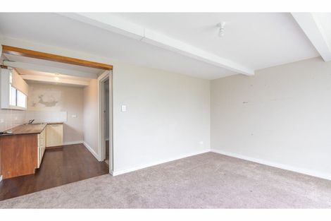 Photo of property in 8 Grosvenor Street, Redwood, Christchurch, 8051