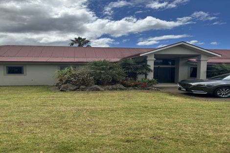 Photo of property in 115 Station Road, Kumeu, 0891