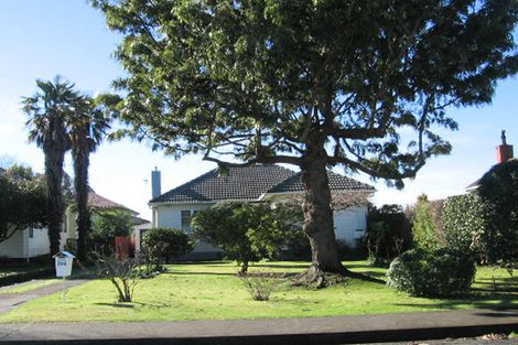 Photo of property in 704 Massey Street, Akina, Hastings, 4122