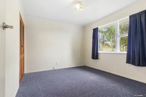 Photo of property in 4 Ranui Avenue, Ranui, Auckland, 0612