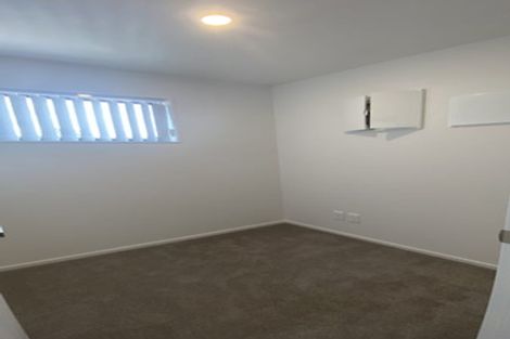 Photo of property in 27/241 Don Buck Road, Massey, Auckland, 0614