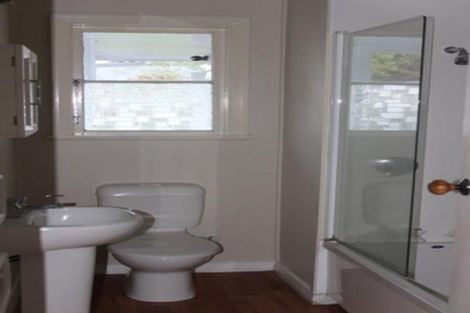 Photo of property in 28 Halton Street, Strowan, Christchurch, 8052