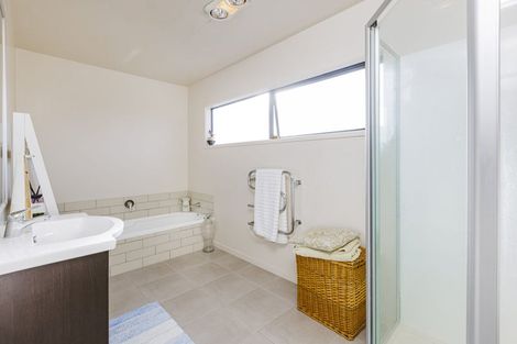 Photo of property in 65 Mandival Avenue, Flat Bush, Auckland, 2019