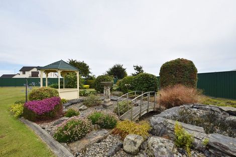 Photo of property in 21 Oteramika Road, Rockdale, Invercargill, 9812