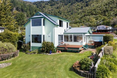 Photo of property in 28 Belvue Bay Road, Havelock, Picton, 7281