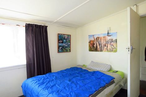 Photo of property in 11 Bright Street, Westport, 7825