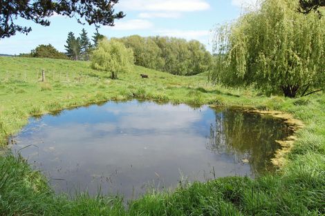 Photo of property in Gibbons Road, Kaiwaka, 0573