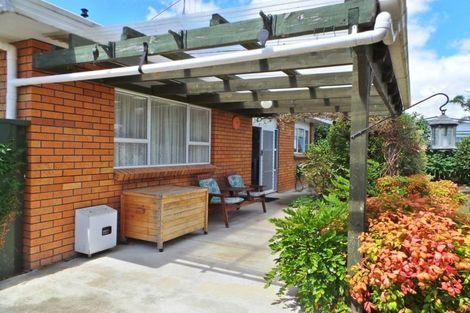 Photo of property in 12a Guildford Street, Levin, 5510