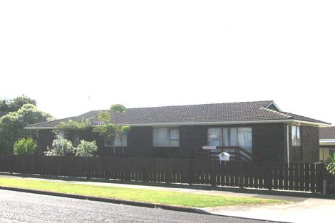 Photo of property in 4/4 Karaka Street, New Lynn, Auckland, 0600