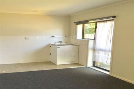 Photo of property in 1/112 Titirangi Road, New Lynn, Auckland, 0600