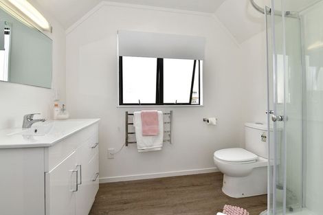 Photo of property in 7 Melandra Road, Stanmore Bay, Whangaparaoa, 0932