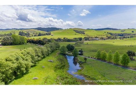 Photo of property in 621b Puketona Road, Haruru, 0204