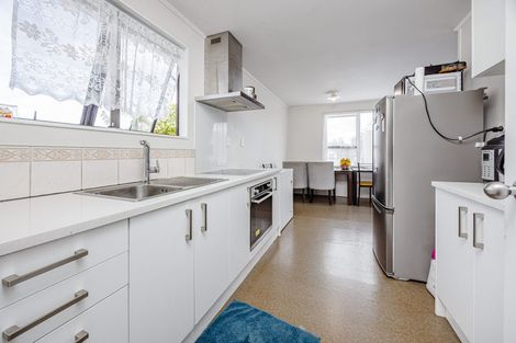 Photo of property in 1/22 Silver Creek Road, Weymouth, Auckland, 2103