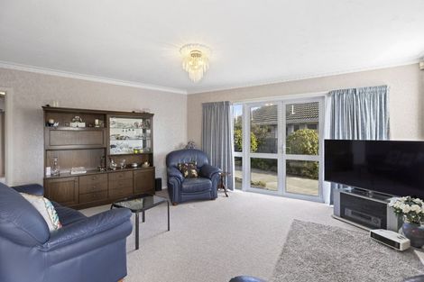 Photo of property in 23 Norrie Street, Redwood, Christchurch, 8051