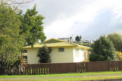 Photo of property in 50 Karen Crescent, Dinsdale, Hamilton, 3204