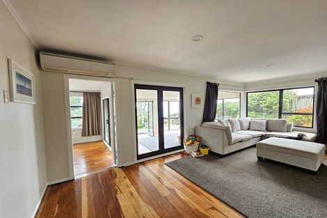Photo of property in 17 Haunui Road, Pukerua Bay, 5026