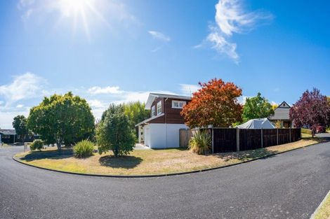 Photo of property in 27 Oregon Drive, Rainbow Point, Taupo, 3330