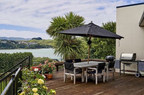 Photo of property in 95 Seaview Road, Paremata, Porirua, 5024