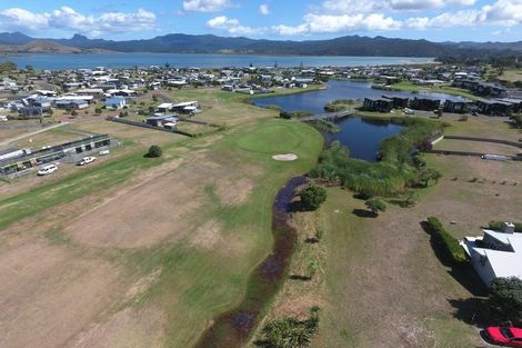 Photo of property in 124 The Fairway, Matarangi, Whitianga, 3592