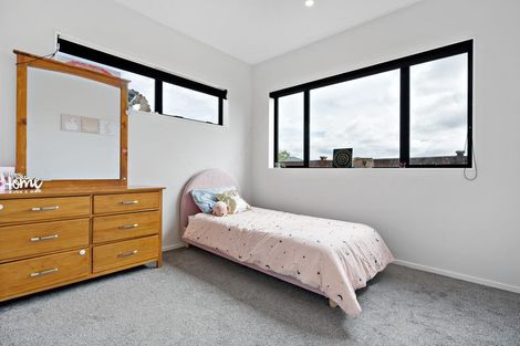 Photo of property in 26 Koroheke Road, Takanini, 2110