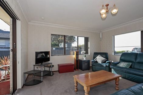 Photo of property in 9a Tutchen Street, Tauranga, 3110