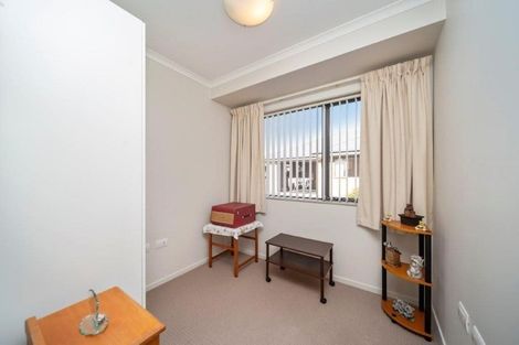 Photo of property in 16a Milmoe Street, Hawera, 4610