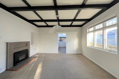 Photo of property in 22 Walker Road, Point Chevalier, Auckland, 1022