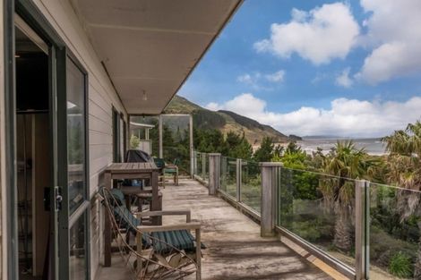 Photo of property in 14 Sandy Bay Drive, Mataikona, Tinui, 5889