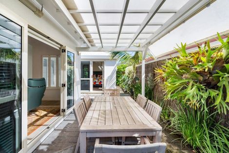 Photo of property in 65 Waghorne Street, Ahuriri, Napier, 4110