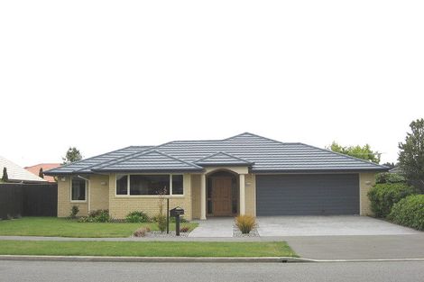 Photo of property in 73 Broadhaven Avenue, Parklands, Christchurch, 8083