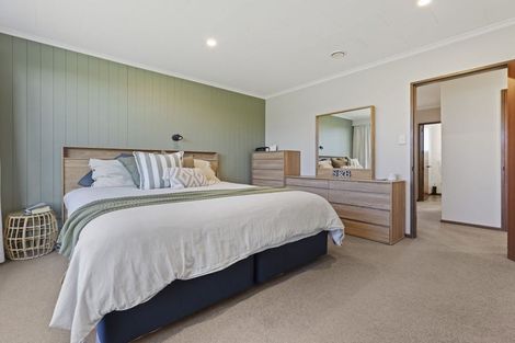 Photo of property in 15 Cross Street, Milton, 9220