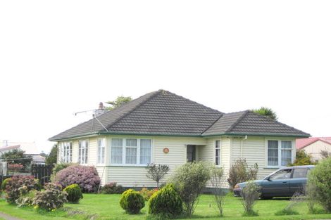 Photo of property in 80 Mould Street, Waitara, 4320