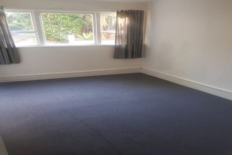 Photo of property in 7 Kia Ora Road, Beach Haven, Auckland, 0626