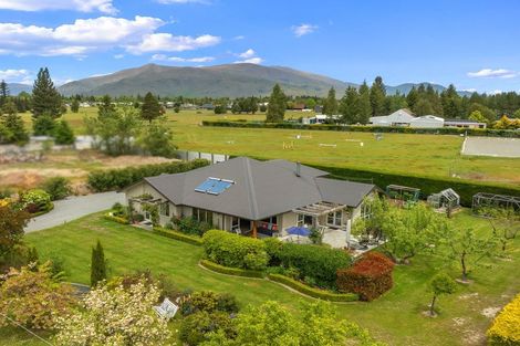 Photo of property in 203 Glen Lyon Road, Twizel, 7901