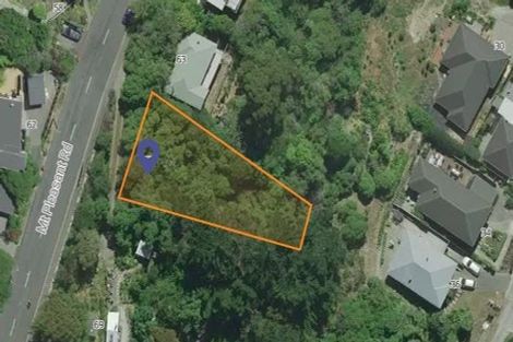 Photo of property in 65 Mount Pleasant Road, Mount Pleasant, Christchurch, 8081