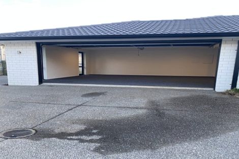 Photo of property in 8 Albatross Lane, Welcome Bay, Tauranga, 3112