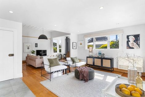 Photo of property in 13 Venice Street, Martinborough, 5711