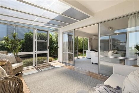 Photo of property in 2/57 Selwyn Avenue, Mission Bay, Auckland, 1071