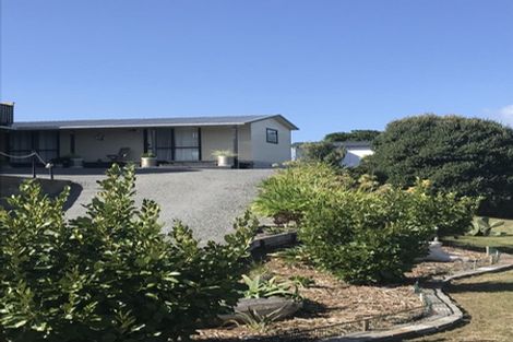 Photo of property in 70 Dixie Street, Te Horo Beach, Otaki, 5581