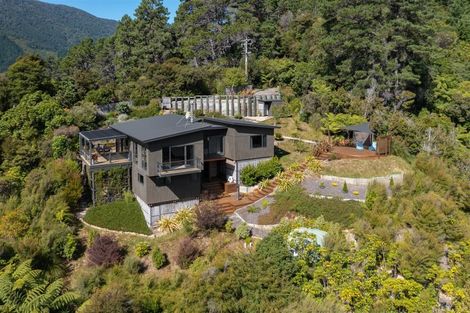 Photo of property in 615 Port Underwood Road, Whatamango Bay, Picton, 7281