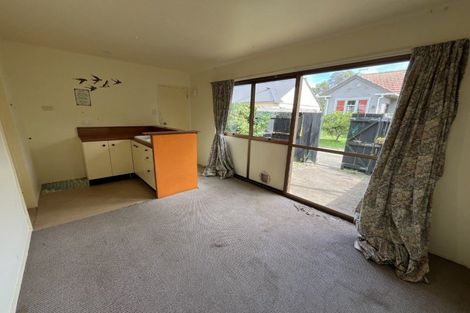 Photo of property in 220 College Street, West End, Palmerston North, 4412