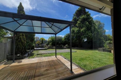 Photo of property in 31 Prince Regent Drive, Half Moon Bay, Auckland, 2012