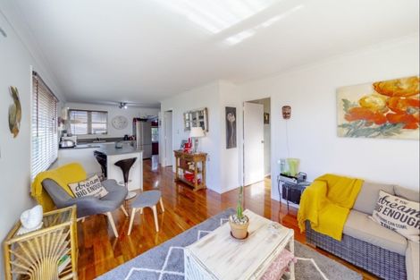 Photo of property in 75 Gillies Crescent, Waimarama, Havelock North, 4294